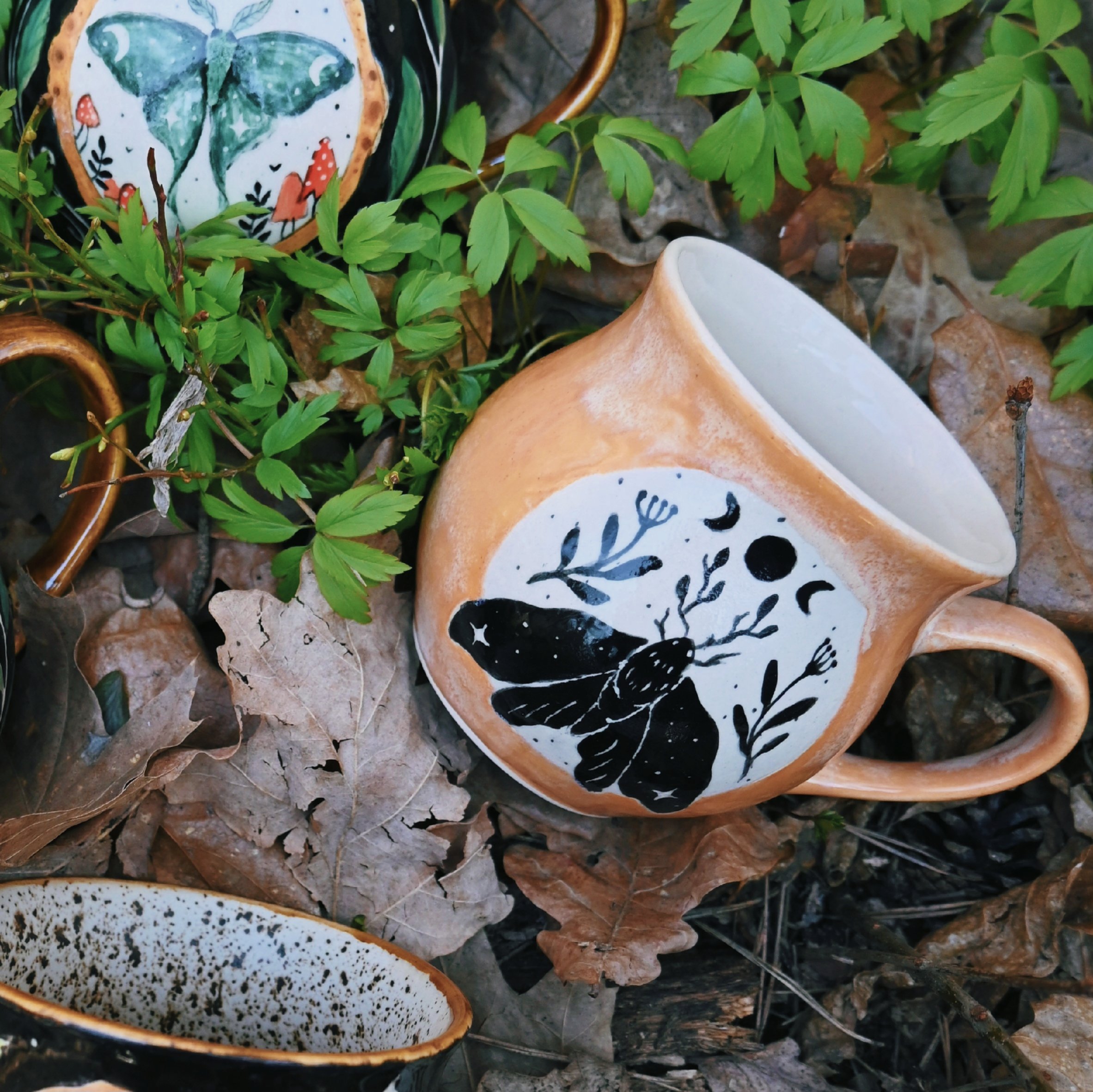 Ćma- miodowy kubek 350 ml - obrazek 2